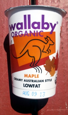 Wallaby organic, creamy australian style organic low fat yogurt, maple