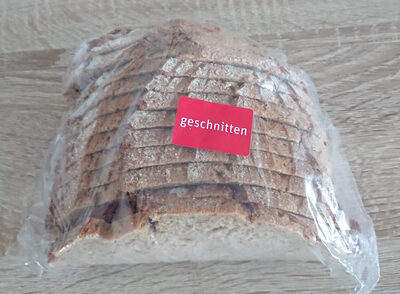 Krustenbrot geschnitten