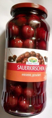 Sauerkirschen entsteint, gezuckert