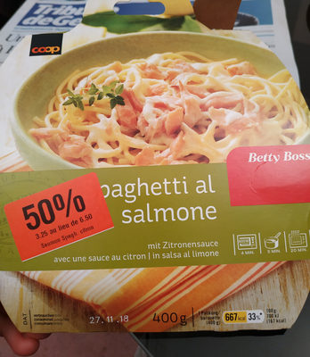 Spaghetti al salmone