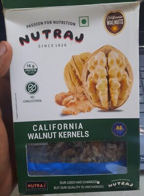 California Walnut Kernels