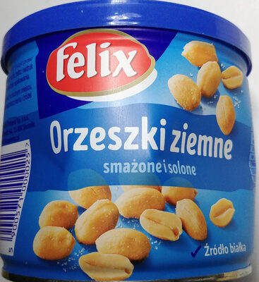 Orzeszki ziemne smażone i solone.