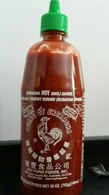 SRIRACHA HOT CHILI SAUCE